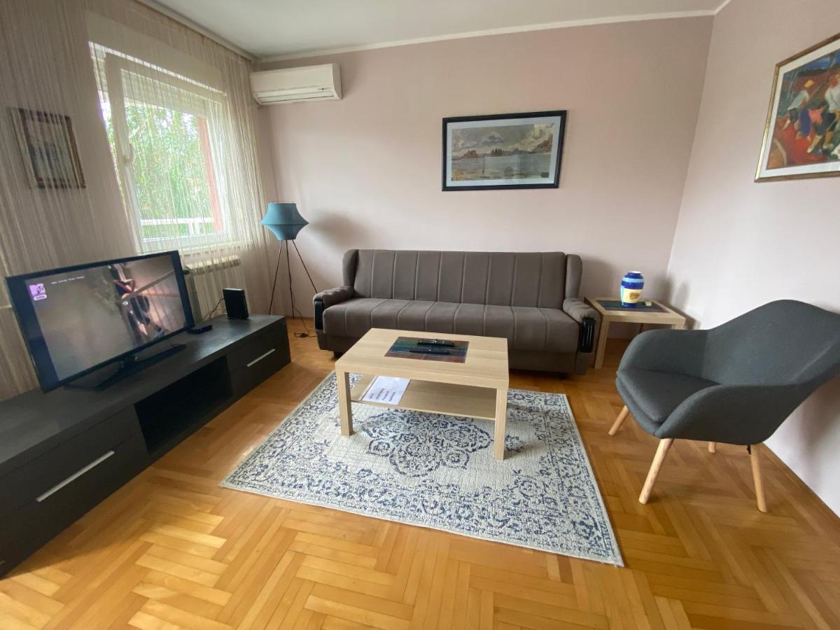 Hill Apartment Belgrad Exterior foto
